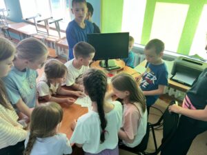 Второй день в школьном лагере «Сыны Отечества ».