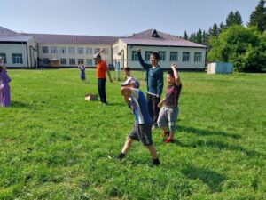 Восьмой день в школьном лагере "Сыны Отечества"