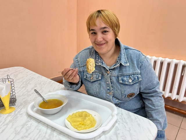 ВКУСНО! СЫТНО! ПОЛЕЗНО! В ШКОЛЕ ПРОШЕЛ РОДИТЕЛЬСКИЙ КОНТРОЛЬ БЛЮД ШКОЛЬНОЙ СТОЛОВОЙ